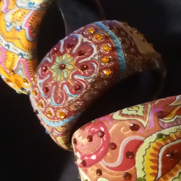 Silk covered with rhinestone bracelets colorful boho 2.5 across 1.5 in. wide. - Picture 7 of 7